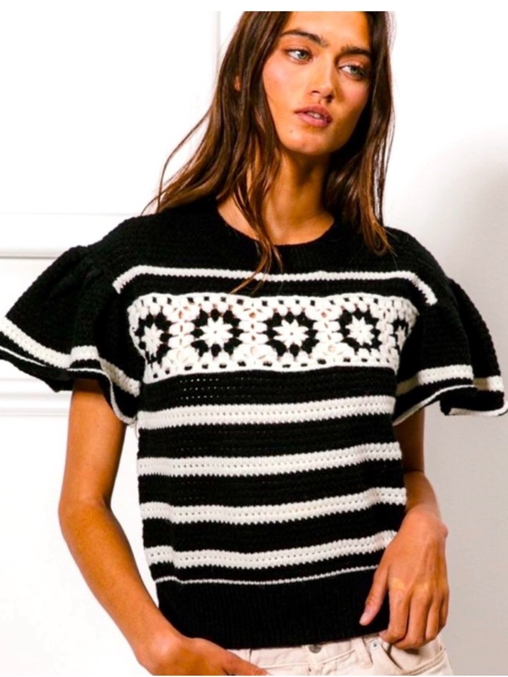 BiBi Crochet Granny Square Flutter Sleeve Sweater Top Boho XL NWT